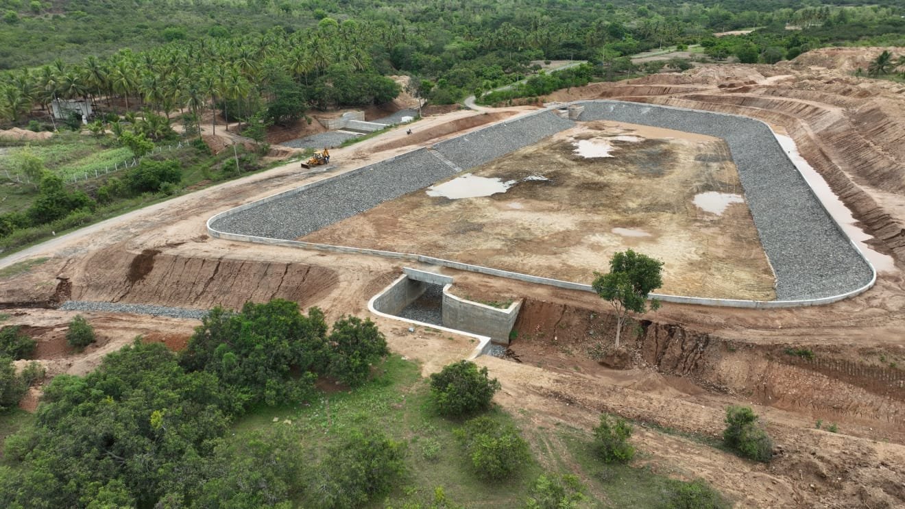 E PUDHUKOTTAI CHECK DAM (WRD) PERIYAKULAM | KMC Construction Company, Civil Contractor Theni, Tamil Nadu