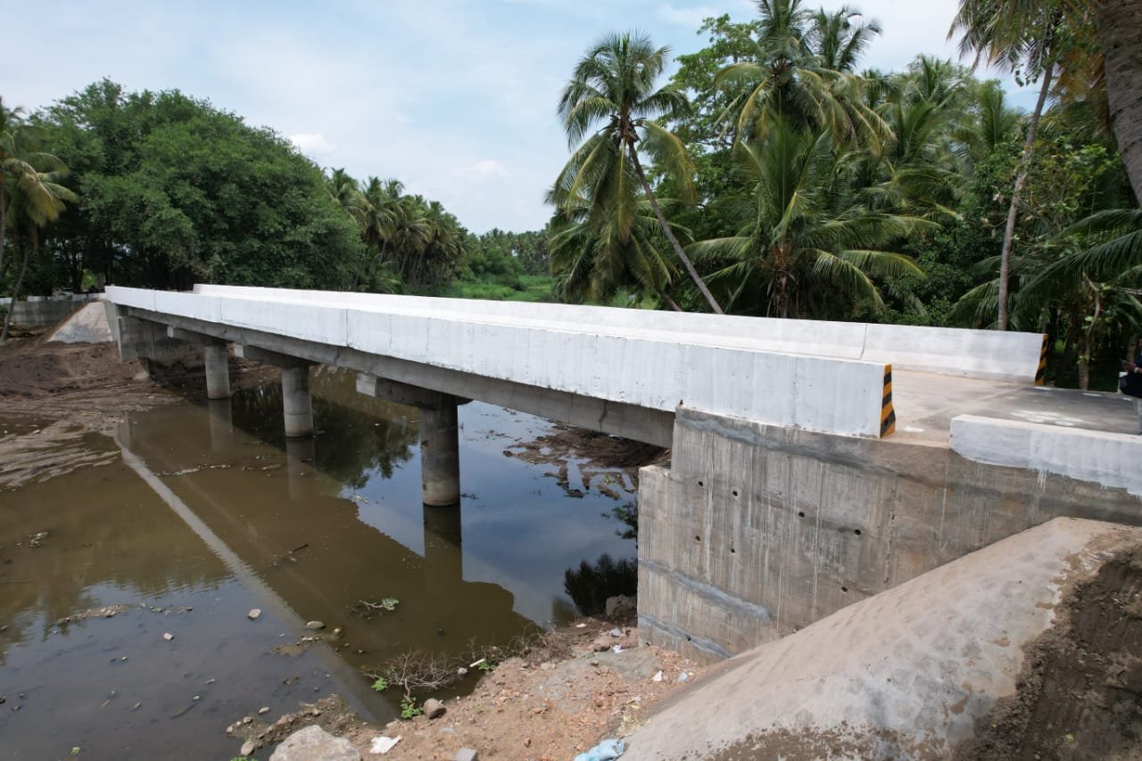 Construction of Bridge across Varaganadhi at Km 0/200 of MelmangalamAgraharam Melmangalam Panchayat in Periyakulam block of Theni District under NABARD RIDF-XXVI 2022-23 | KMC Construction Company, Civil Contractor Theni, Tamil Nadu