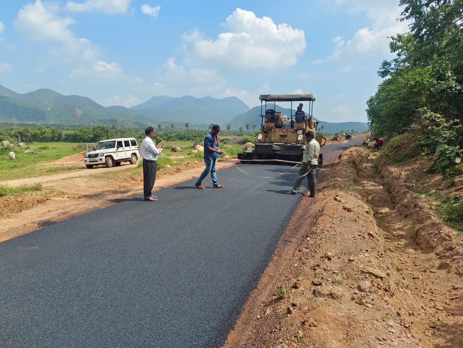 Upgradation of Road T.Bomminayakanpatti - T.Subbulapuram - DRDA | KMC Construction Company, Civil Contractor Theni, Tamil Nadu