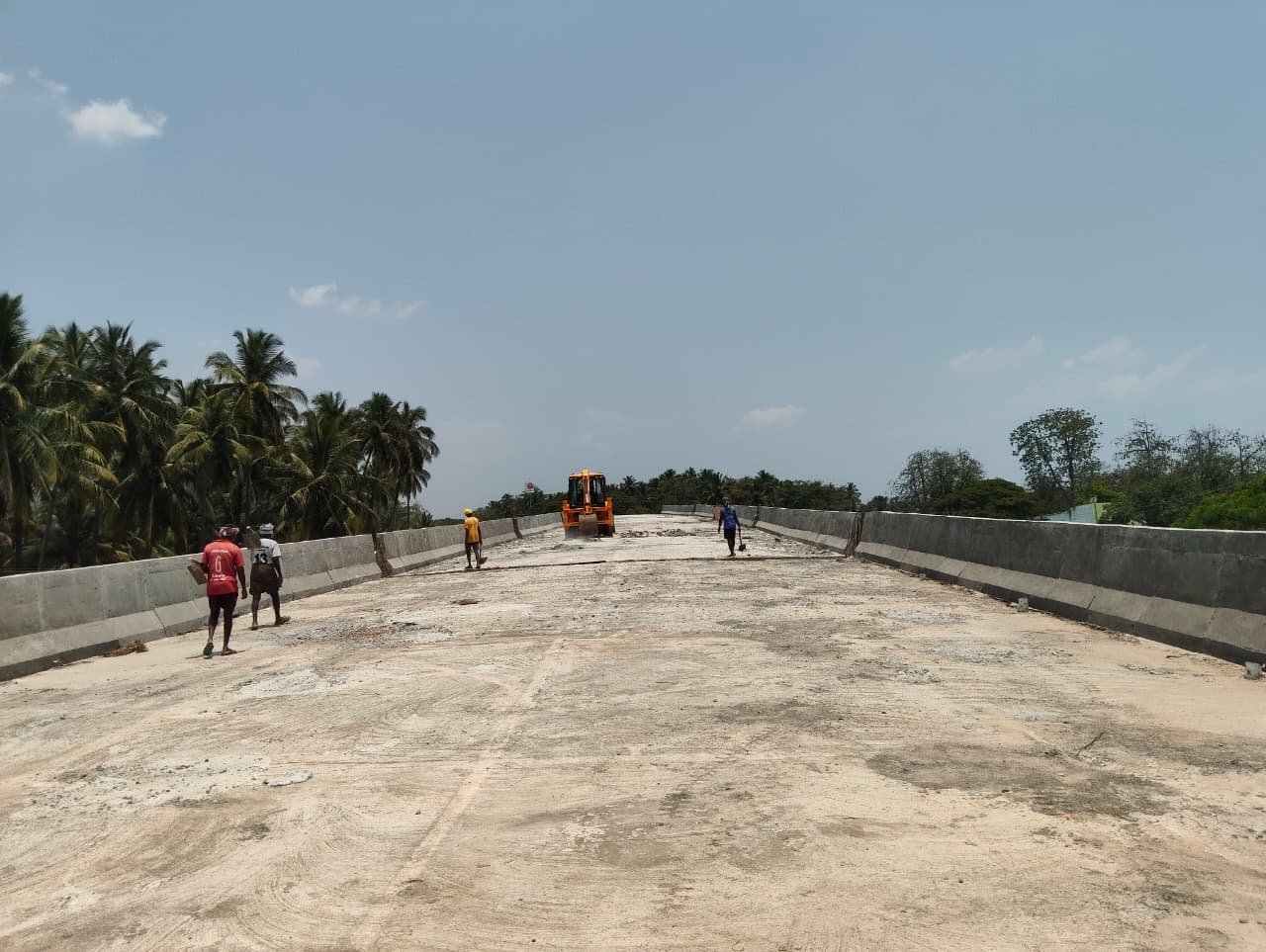 Construction of ROB at Km. 93/417 (Railway Km. 89/6-7) of NH 49 Extn (New NH No 85) in lieu of LC Madurai – Cochin Road, between Theni – Bodi railway stations under Sethubharatham Project on EPC basis contract | KMC Construction Company, Civil Contractor Theni, Tamil Nadu