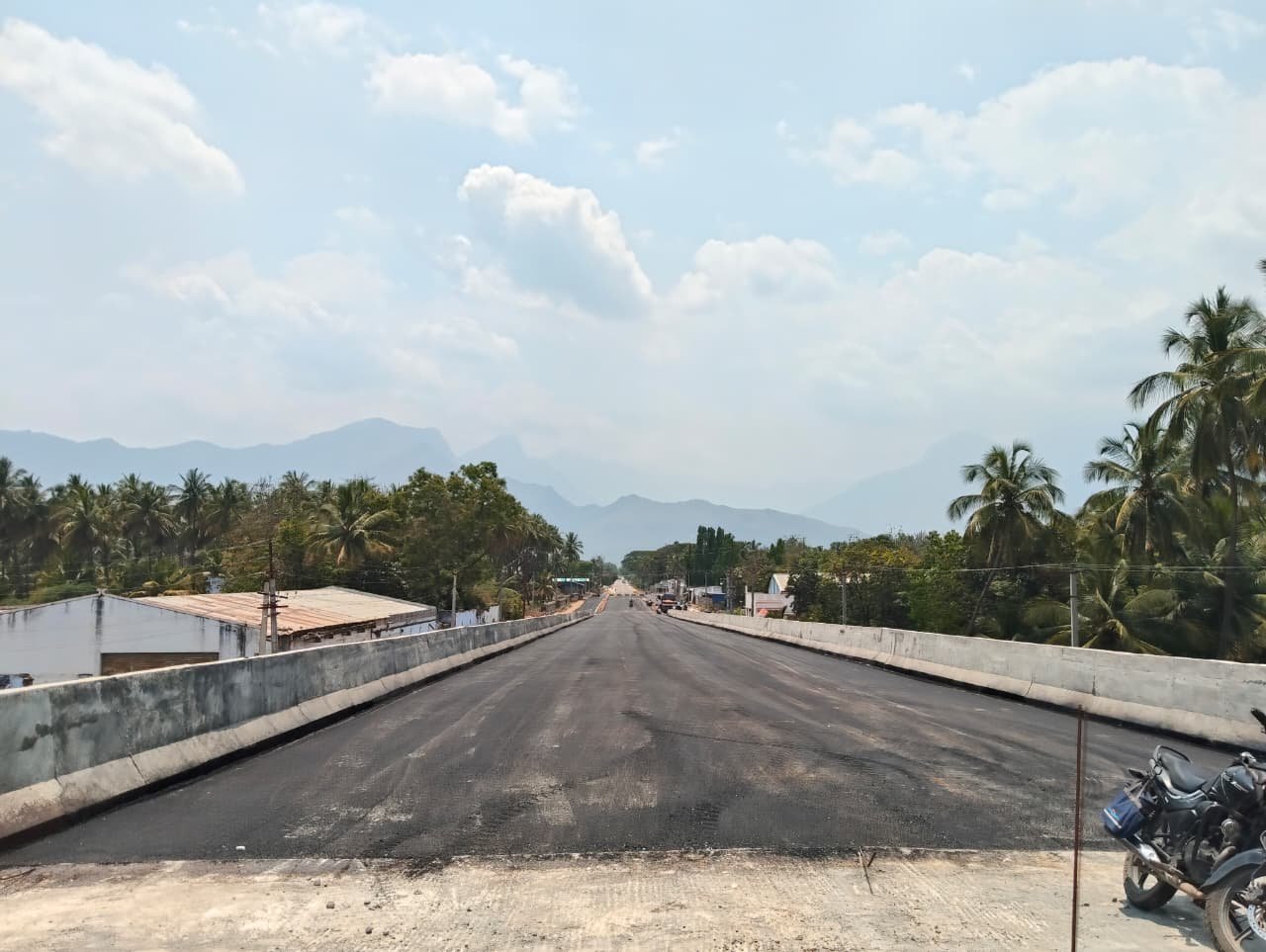 Construction of ROB at Km. 93/417 (Railway Km. 89/6-7) of NH 49 Extn (New NH No 85) in lieu of LC Madurai – Cochin Road, between Theni – Bodi railway stations under Sethubharatham Project on EPC basis contract | KMC Construction Company, Civil Contractor Theni, Tamil Nadu