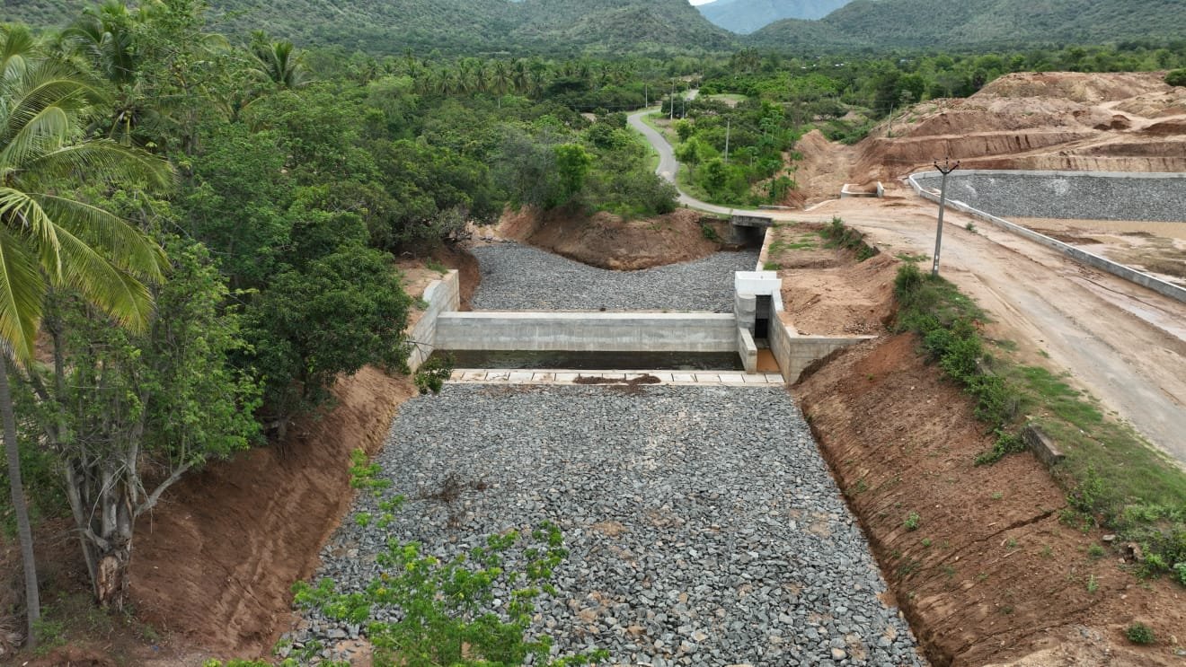 E PUDHUKOTTAI CHECK DAM (WRD) PERIYAKULAM | KMC Construction Company, Civil Contractor Theni, Tamil Nadu